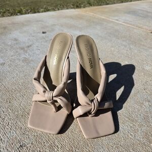 Fashion Nova Women's Tan Knotted Sandals